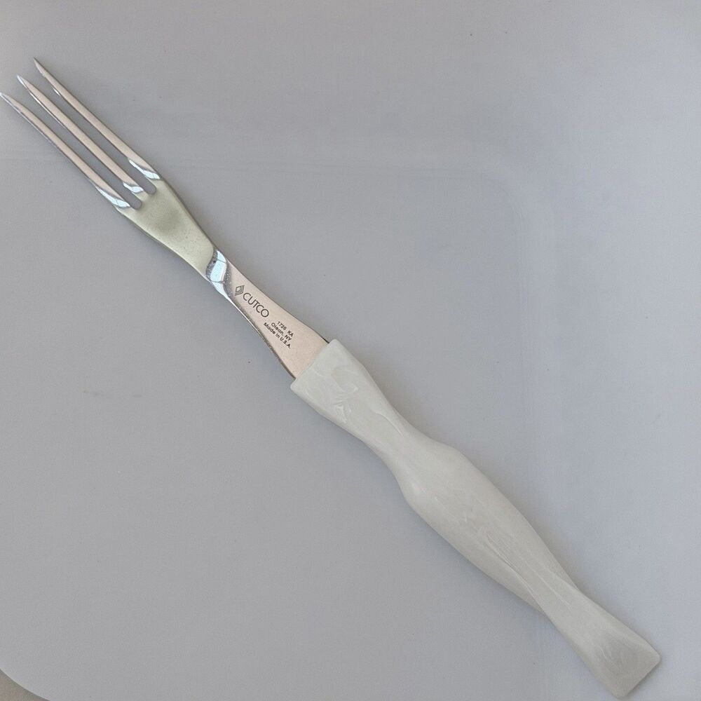 CUTCO 1726 Carving Serving Turning Fork White Pearl Swirl Handle USA Excellen